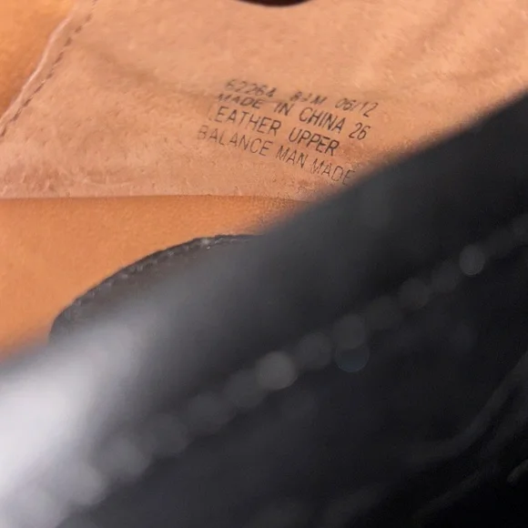 Clarks Black Leather Ballet Flats with Decorative Strap - Picture 6 of 6